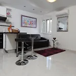 By The Sea - 13105 Appartement Split